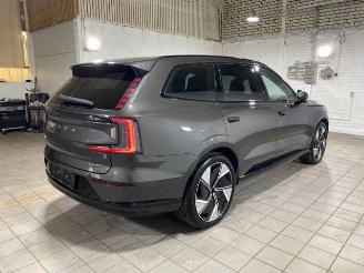 skadebil auto Volvo EX90 Ultra Performance Twin Motor 7 Sitzer/Pano 2025/1