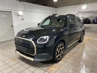 škoda osobní automobily Mini Countryman E HUD/PANO/360/AHK/H&K/NAVI 2024/9