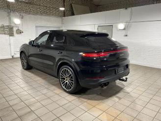 skadebil auto Porsche Cayenne E-Hybrid Coupe CHRONO/HUD/PANO/360/AHK 2023/3