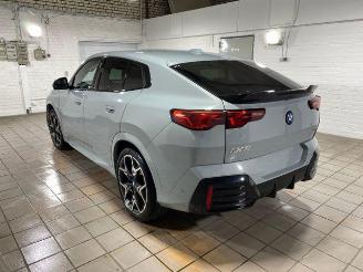 skadebil auto BMW iX2 xDrive30 M Sport KAM/NAVI/H&K 2024/3