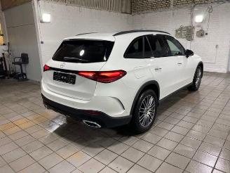Auto incidentate Mercedes GLC 300 4Matic AMG Line PANO/AHK/360/NAVI 2025/4