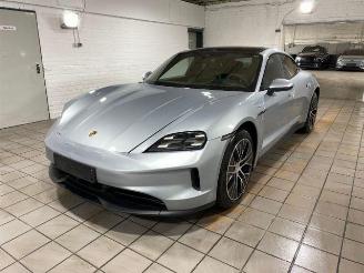 Voiture accidenté Porsche Taycan 4S CHRONO/PANO/HUD/KAM/BURMESTER/NAVI 2025/5