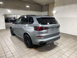 Unfallwagen BMW X5 xDrive40d M Sport Pro PANO/HUD/360/AHK/H&K 2024/7