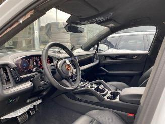 Porsche Cayenne Coupe Turbo E-Hybrid mit GT-Paket picture 14