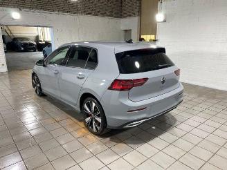 skadebil auto Volkswagen Golf GTE PANO/KAM/NAVI 2024/4
