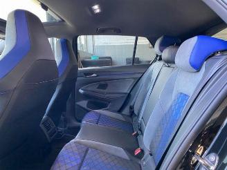 Volkswagen Golf R 4Motion Black Edition PANO/H&K/KAM picture 18