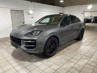 Schadeauto Porsche Cayenne GTS Coupe Pano/Chrono/HUD/Burmester 2025/6