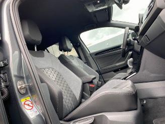 Volkswagen T-Roc 2.0 TDI DSG R-Line AHK/KAM/NAVI picture 18