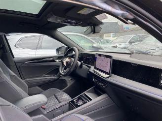 Volkswagen Tiguan 2.0 TDI DSG R-Line 4Motion PANO/STANDHZG picture 21