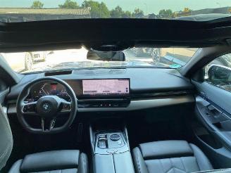BMW i5 eDrive40 Touring M Sport HUD/PANO/KAM/H&K picture 12