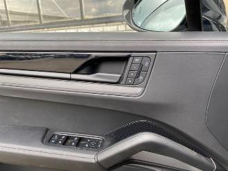 Porsche Cayenne Coupe Turbo E-Hybrid mit GT-Paket HUD picture 20