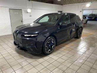 BMW iX xDrive40 Sportpaket HUD/KAM/H&K picture 7