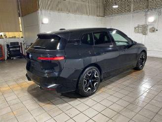 BMW iX xDrive40 Sportpaket HUD/KAM/H&K picture 2