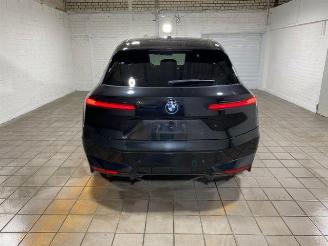 BMW iX xDrive40 Sportpaket HUD/KAM/H&K picture 10