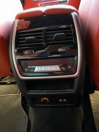 BMW XM HUD/KAM/B&W picture 19