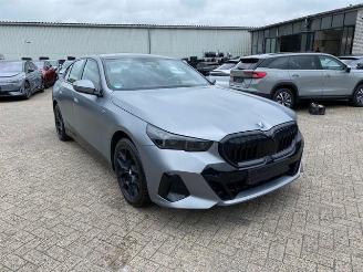 skadebil auto BMW i5 xDrive40 M Sport Pro PANO/HUD/AHK/360/NAVI 2024/4