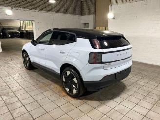 Auto incidentate Volvo EX30 Ultra AWD Performance PANO/360/H&K/NAVI 2025/5