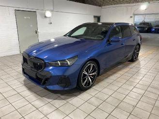 BMW i5 xDrive40 Touring M Sport Pro PANO/HUD/360/B&W picture 4