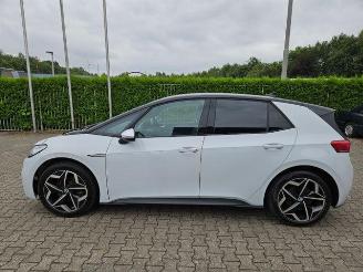 Volkswagen ID.3 Pro picture 9