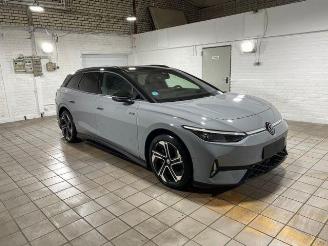 uszkodzony samochody osobowe Volkswagen ID.7 Tourer GTX 4Motion PANO/HUD/AHK/360/H&K 2025/3