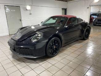 damaged passenger cars Porsche 911 Targa 4 GTS T-Hybrid PCCB/LIFT/NACHTSICHT 2024/11