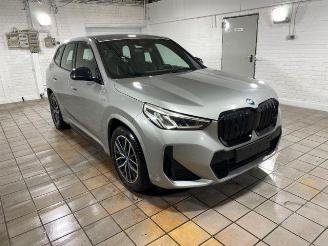 Vaurioauto  passenger cars BMW iX1 xDrive30 M Sport AHK/KAM/H&K/NAVI 2023/5