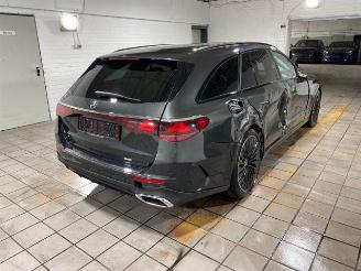 Unfallwagen Mercedes E-klasse 450d T 4Matic AMG Lin Prmium Plus PANO/HUD 2026/6