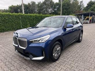 uszkodzony samochody osobowe BMW iX1 eDrive20 AHK/KAM/NAVI 2024/12