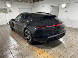 skadebil auto Porsche Taycan 4S Sport Turismo Black Edition 2026/1