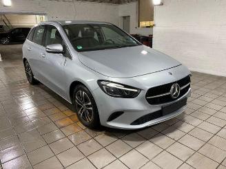 skadebil auto Mercedes B-klasse  2025/6