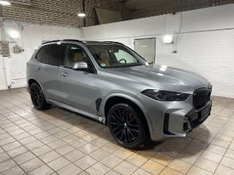 Vaurioauto  passenger cars BMW X5 xDrive40d M Sport Pro PANO/HUD/360/AHK/H&K 2024/7