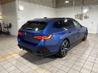 damaged passenger cars BMW i5 xDrive40 Touring M Sport Pro PANO/HUD/360/B&W 2025/10