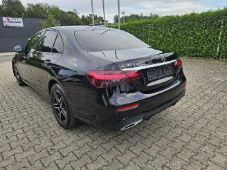 Coche accidentado Mercedes E-klasse 300d AMG Lin BURMSTR/KAM/NAVI 2022/12