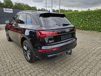 Schadeauto Audi Q5 45 TFSI quattro S line PANO/AHK/KAM/NAVI 2022/9
