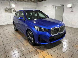 skadebil auto BMW iX1 eDrive20 M Sport HUD/AHK/360/H&K/NAVI 2025/12