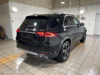 Damaged car Mercedes GLE 400d 4Matic PANO/360/AHK/BURMESTER/NAVI 2023/6