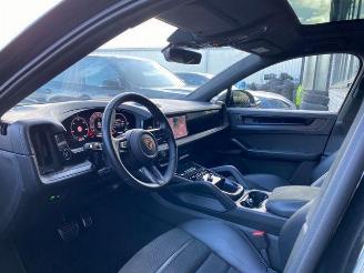 Porsche Cayenne Coupe GTS STANDHZG/CHRONO/PANO/AHK/360 picture 12
