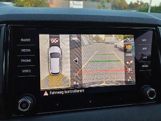 Skoda Karoq Sportline 4x4 2.0 TFSI PANO/360/NAVI picture 21