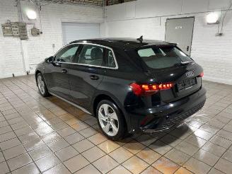 Audi A3 40 TFSIe S line PANO/KAM/NAVI picture 9