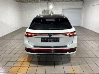 Volkswagen Passat Variant 1.5 TSI e-Hybrid R-Line HUD/KAM picture 11