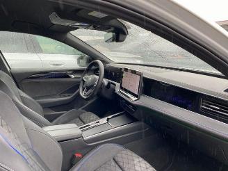 Volkswagen Passat Variant 1.5 TSI e-Hybrid R-Line HUD/KAM picture 17