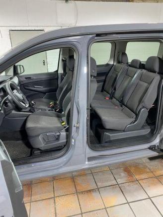 Volkswagen Caddy maxi Kombi 2.0 TDI picture 12