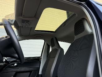 Volkswagen Up! High UP! Pano Navi Nap Cruise Lage km picture 16