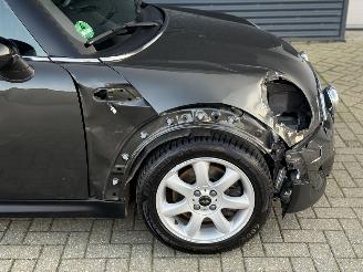 Mini Cooper S 1.6 Unieke Km stand Pano Cruise Leder Navi Clima picture 9