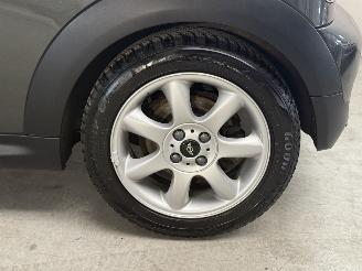 Mini Cooper S 1.6 Unieke Km stand Pano Cruise Leder Navi Clima picture 18