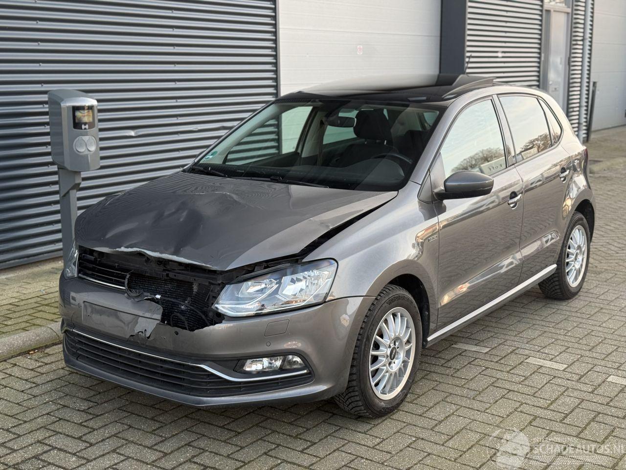Volkswagen Polo 1.2 TSI Lounge Pano Cruise Clima Lage Km Stand