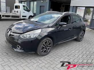 Uttjänta bilar auto Renault Clio Clio IV Estate/Grandtour (7R), Combi 5-drs, 2012 / 2021 0.9 Energy TCE 12V 2014/1