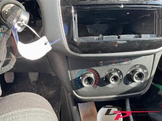 Fiat Punto Punto Evo (199), Hatchback, 2009 / 2012 1.2 Euro 4 picture 12