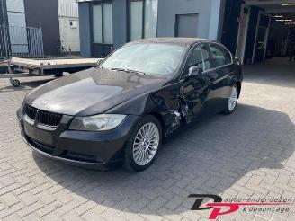 Vrakbiler auto BMW 3-serie 3 serie (E90), Sedan, 2005 / 2011 318i 16V 2008/2