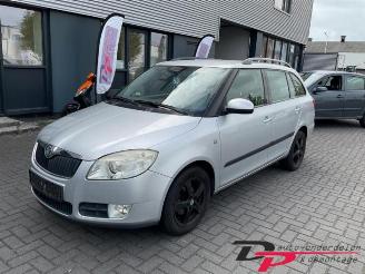Uttjänta bilar auto Skoda Fabia Fabia II Combi, Combi 5-drs, 2007 / 2015 1.4i 16V 2008/10